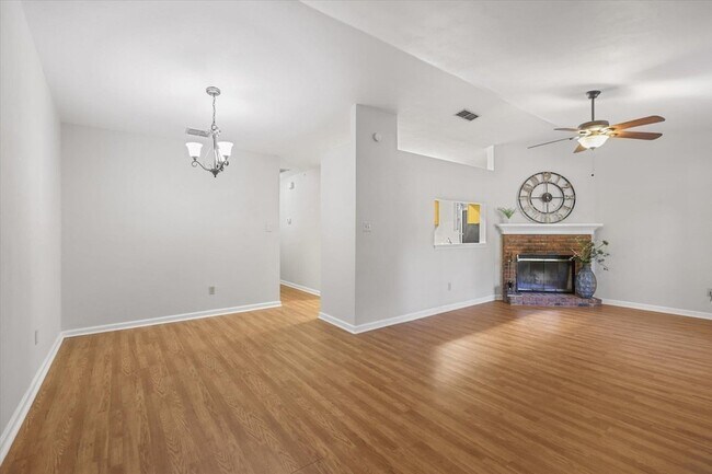 Building Photo - 1181 Brafforton Way