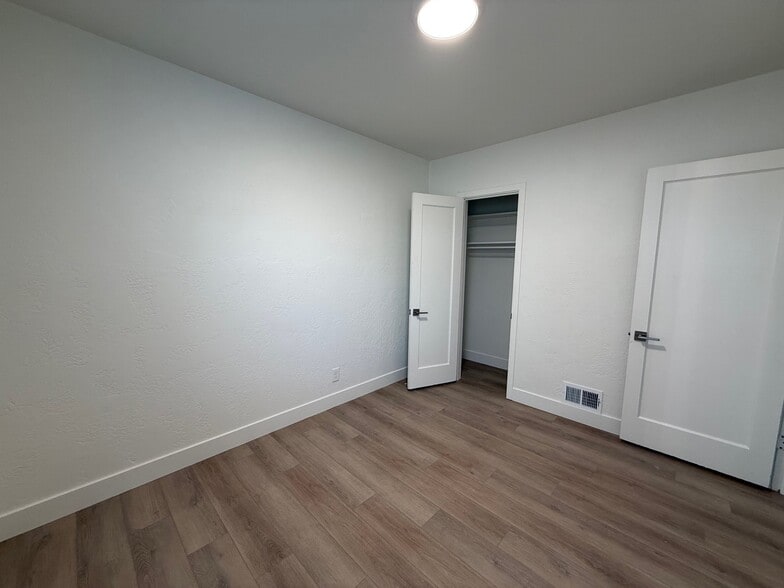 Building Photo - 3309 S 1620 E