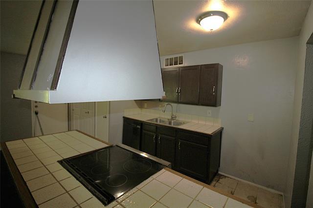 Building Photo - 7309 Ashcrest Ln