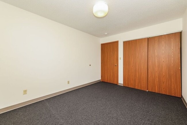 Building Photo - 339 Lewis B Moore Dr