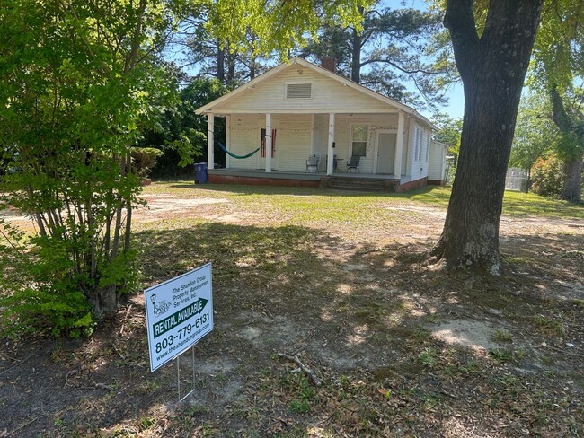 Building Photo - 219 Gadsden St