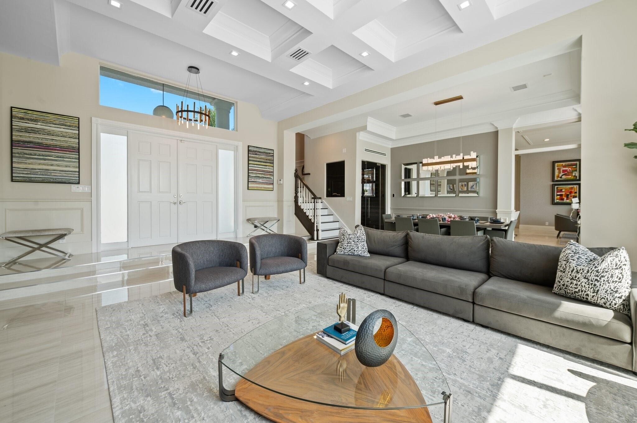 Building Photo - 81 Island Dr S