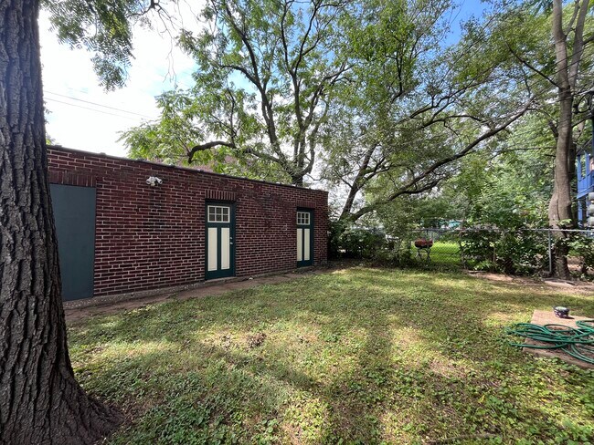 Building Photo - 4501-4503 Wichita Ave