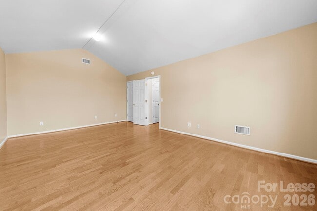 Building Photo - 214 Southern Cross Ln