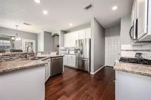 Building Photo - 3403 E Cedar Hollow Dr