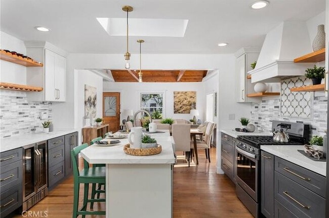 Building Photo - 845 Obispo Ave