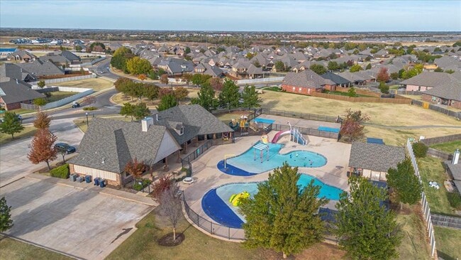 Building Photo - 18208 Scarborough Dr