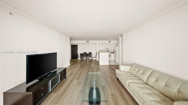 Building Photo - 90 Alton Rd