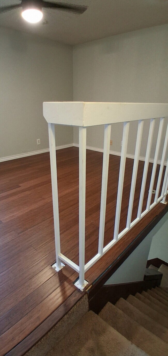 Building Photo - 5200 Martel Ave