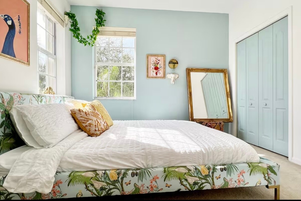 Building Photo - 13042 Sail Away St