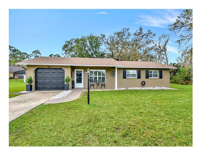 Primary Photo - 253 Sunrise Blvd
