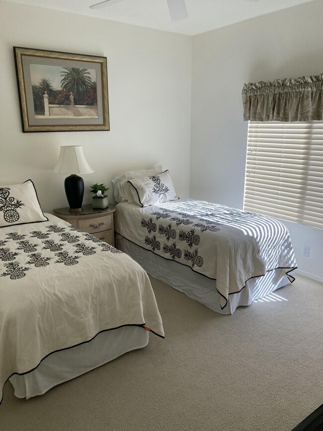 Building Photo - 54635 Shoal Creek