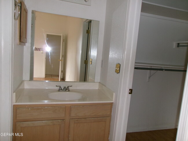 Building Photo - 118 Tierra Vista Dr