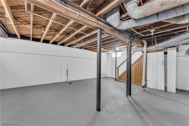 Building Photo - 16210 Judson Dr