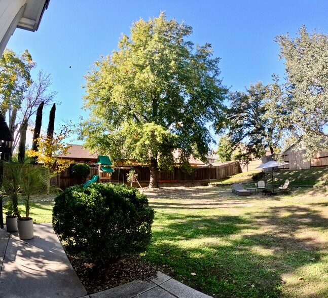 Building Photo - 4929 Chelsea Glen Ct