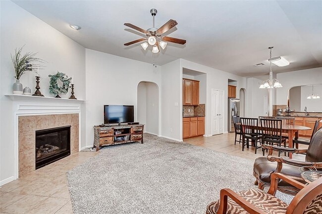 Building Photo - 23815 S Newport Bend