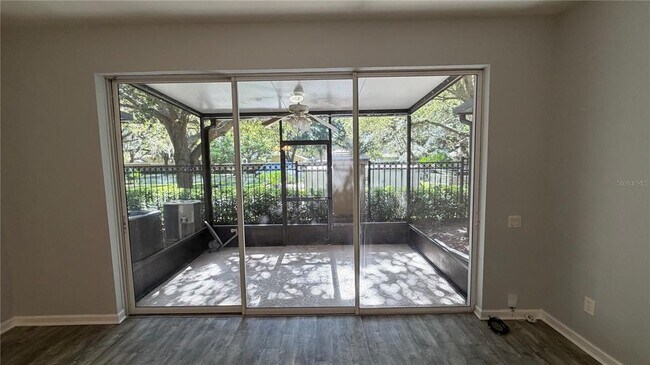 Building Photo - 3336 Shallot Dr