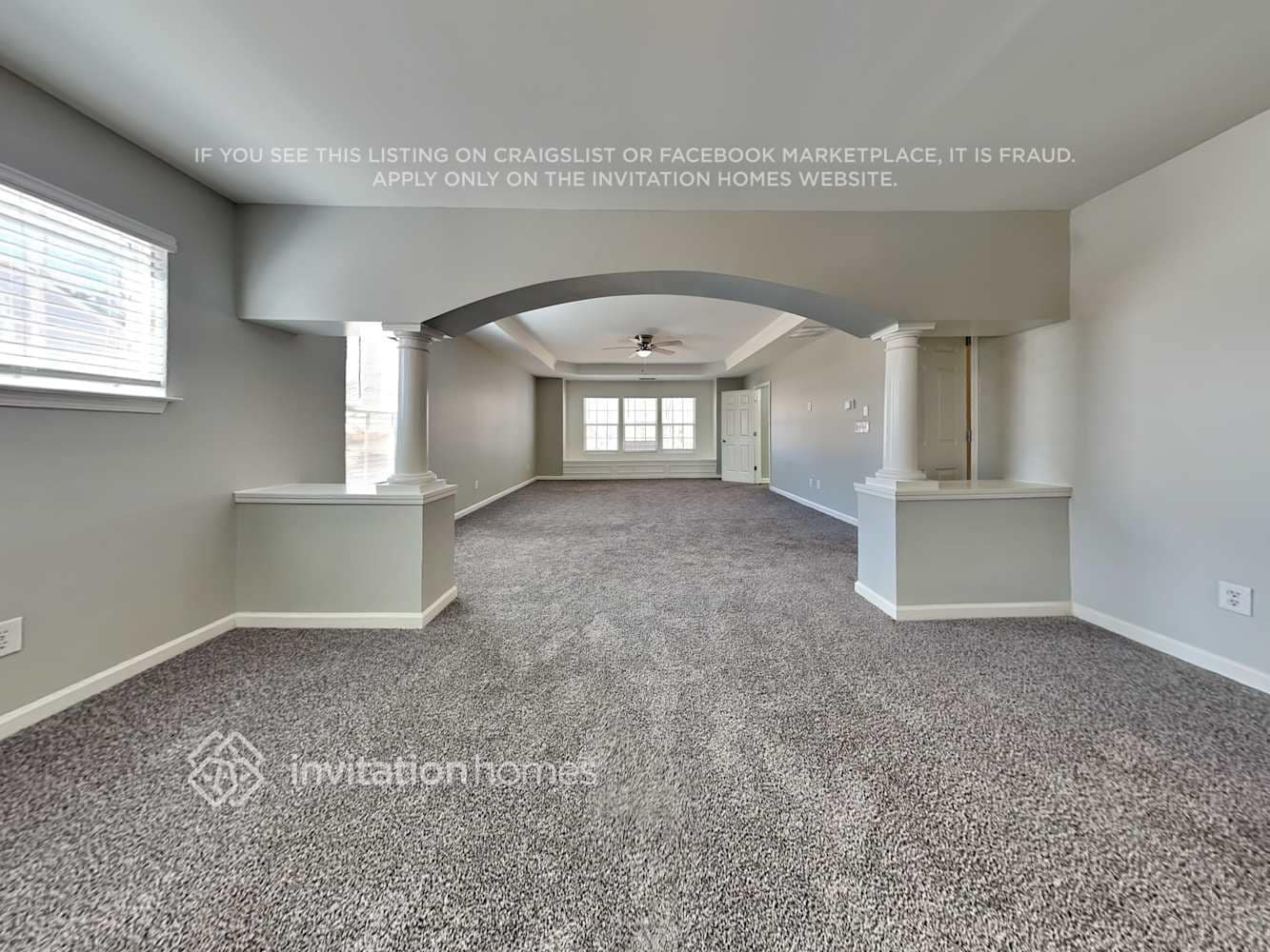 Building Photo - 323 Viceroy Curve