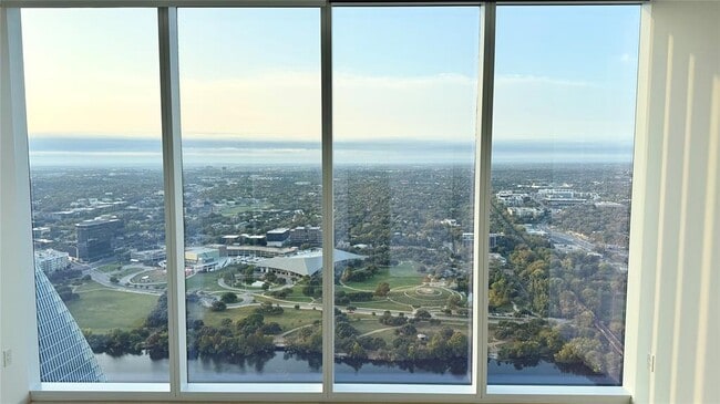 Building Photo - 301 West Ave