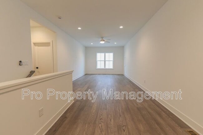 Building Photo - 35 Lookout Rdg