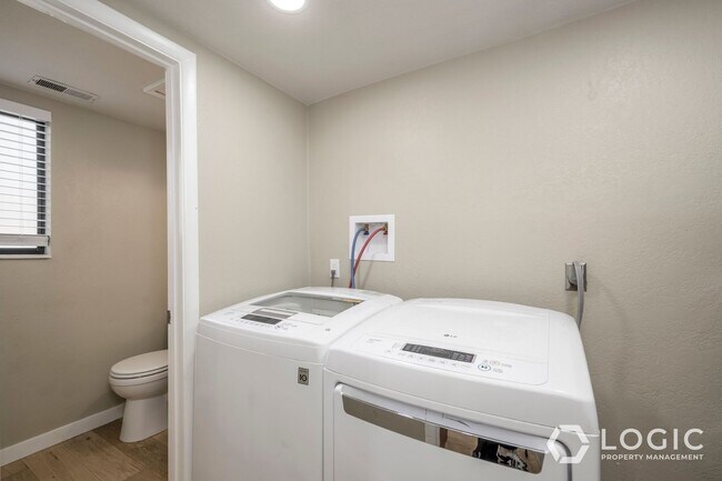 Building Photo - 2346 S 1440 W