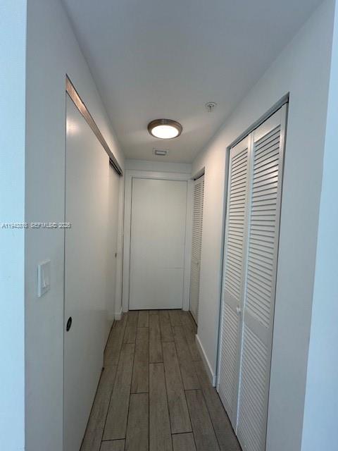 Building Photo - 321 NE 26th St