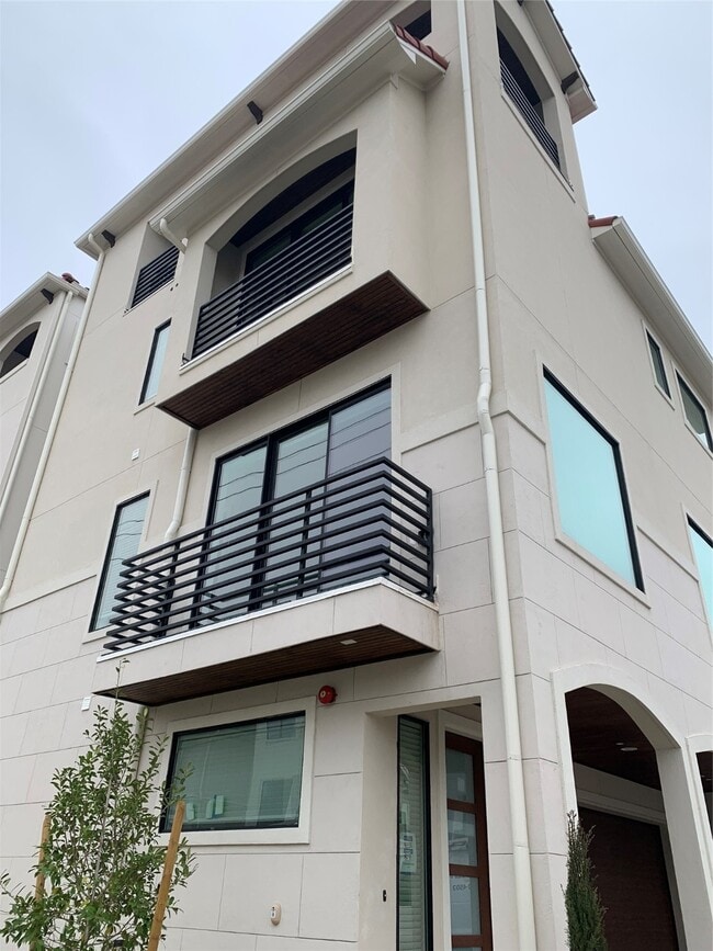 Building Photo - 1505 Malone St