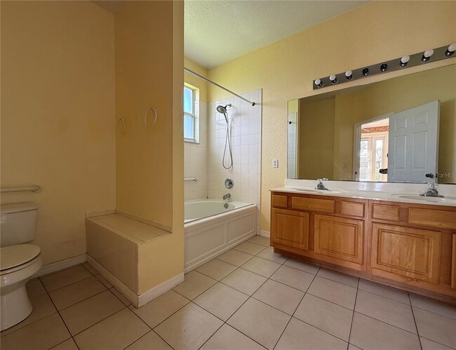 Building Photo - 158 Magic Landings Blvd