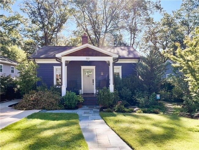 Building Photo - 322 4th Ave