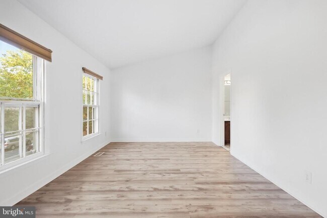 Building Photo - 13231 Copland Ct