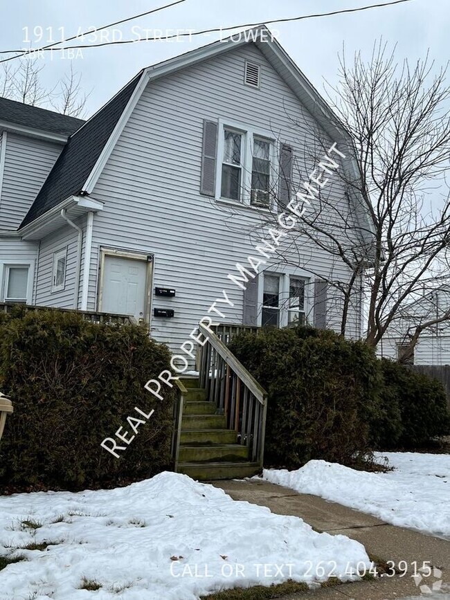 Building Photo - 1911 43rd St