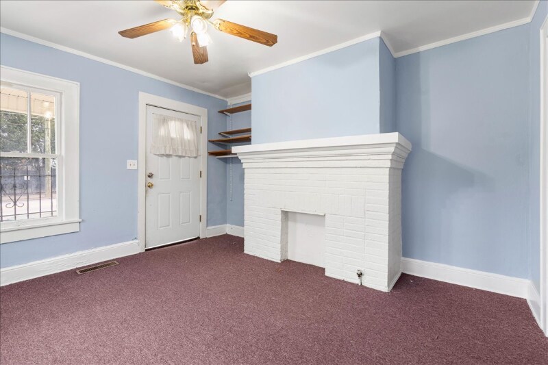 Building Photo - 469 10th St NW