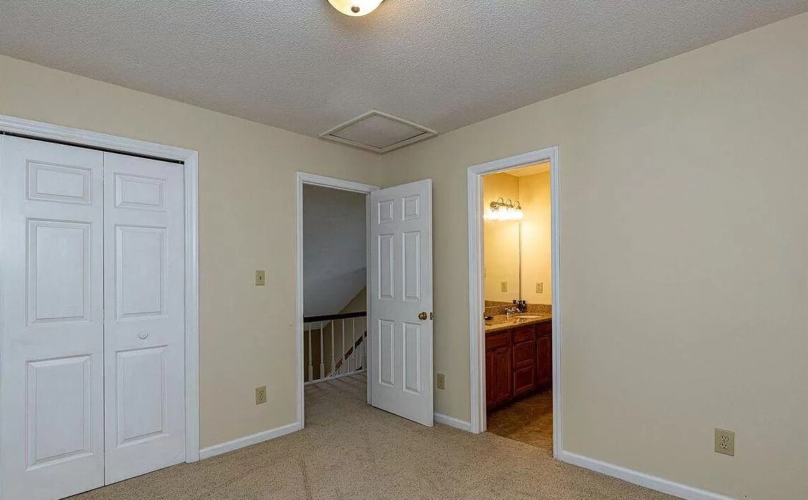 Building Photo - 4512 Emmit Dr
