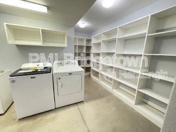 Building Photo - 1531 SE 48th Av