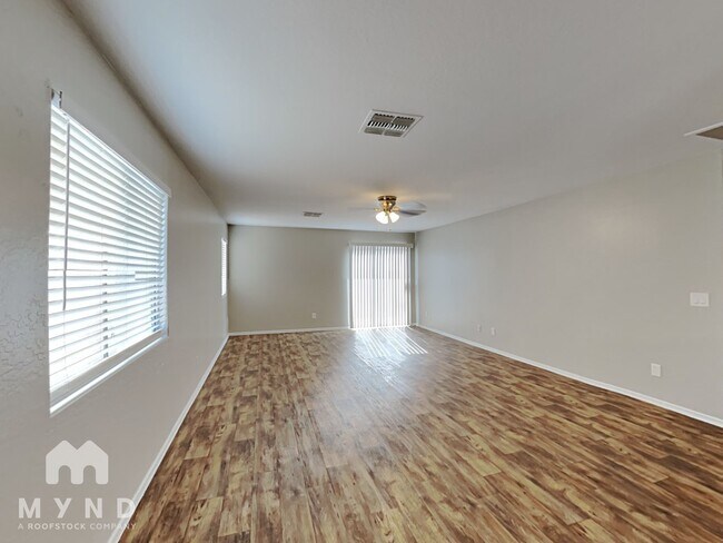 Building Photo - 10413 W Miami St