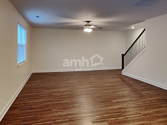 Building Photo - 4757 Chutney Dr