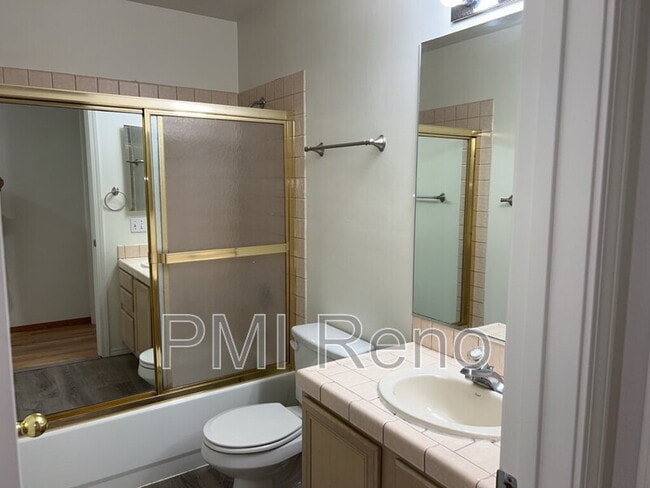 Building Photo - 2789 Montego Dr