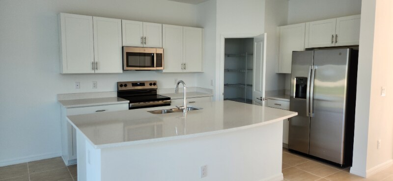 Building Photo - 2136 Hallier Cv