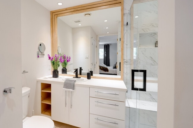 Building Photo - 4368 Cedar Springs Rd