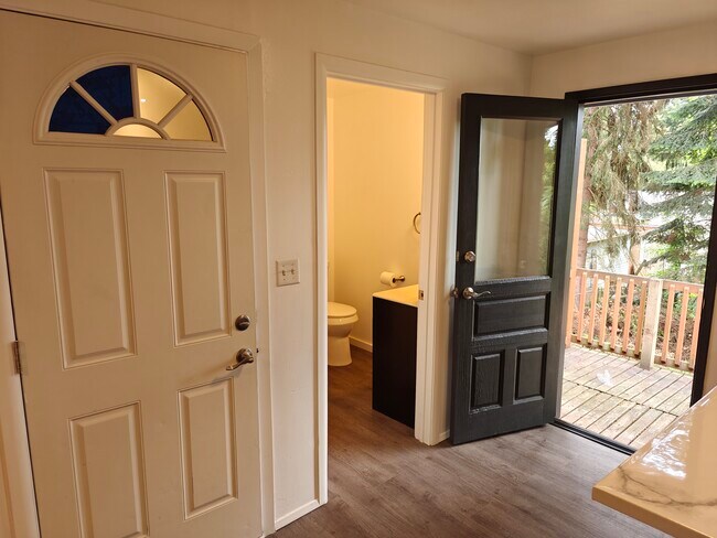 Building Photo - 14546 25th Ave NE