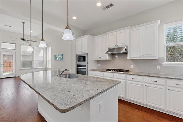 Building Photo - 1009 Mesa Crest Dr