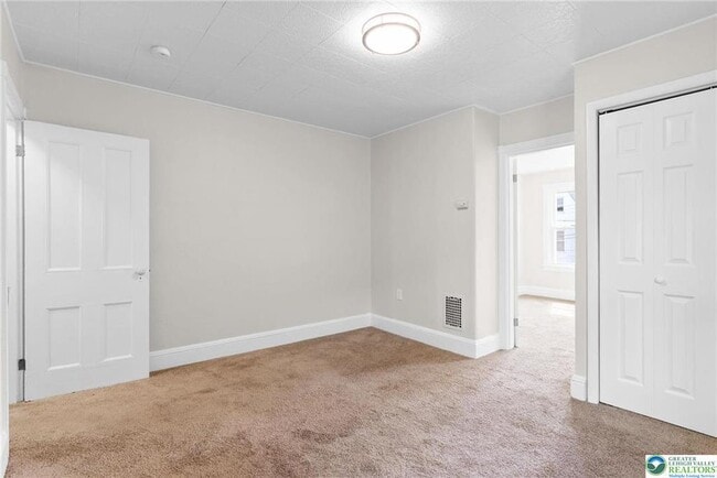 Building Photo - 821 Jackson St