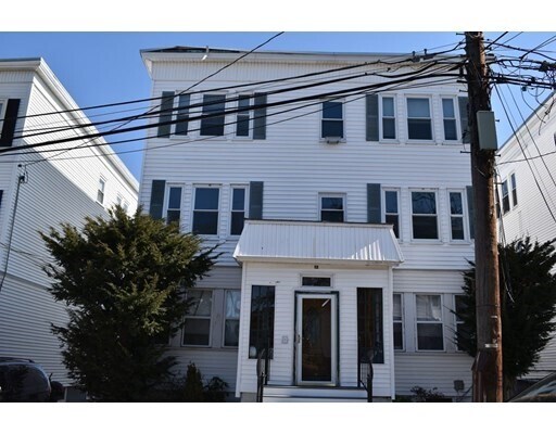 Building Photo - 12 Astoria St