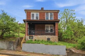 Building Photo - 710 Catherine St