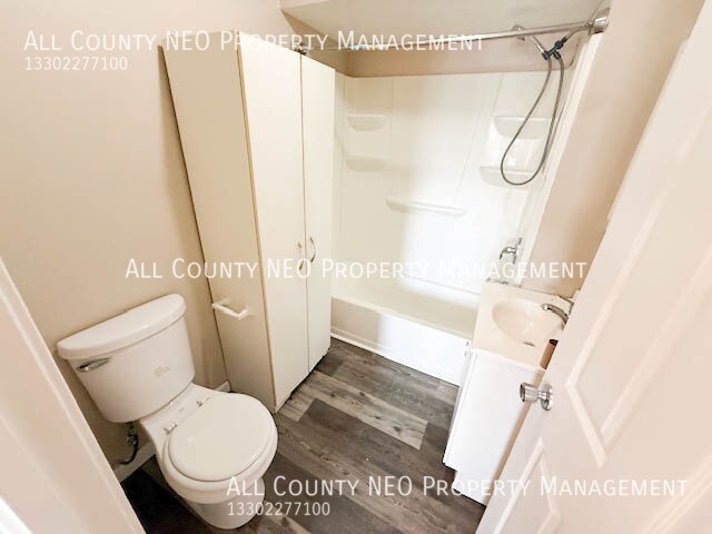 Building Photo - 1247 Grand Blvd