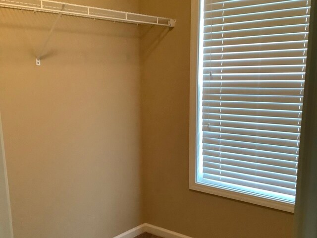 Building Photo - 208 Middle Bridge