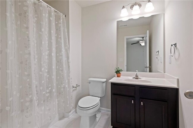 Building Photo - 4425 Hager Ct