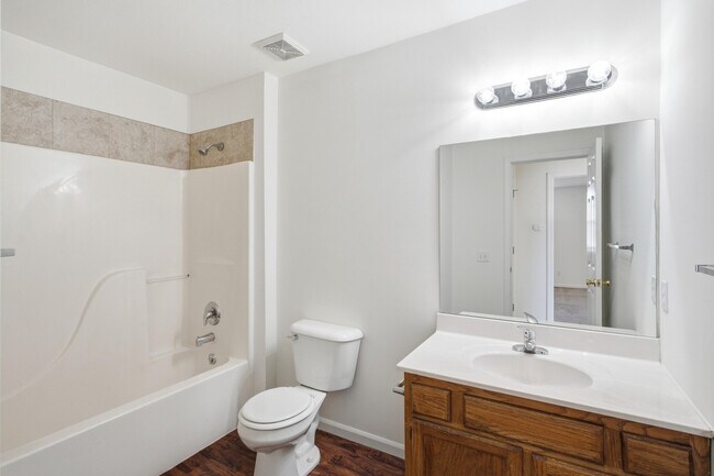 Building Photo - 3520 Prescott Dr