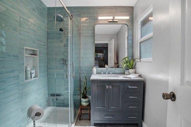 Building Photo - 22041 San Miguel St