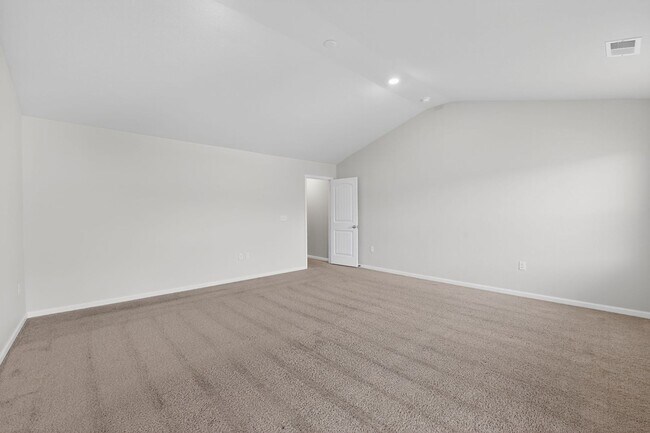 Building Photo - Spacious 4BR House in Charlotte